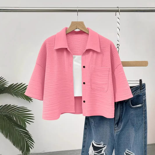 Cropped blouse detail